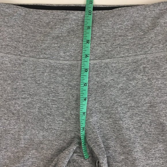 VOGO Athletica Capri Marled Print Leggings Lace Up - Picture 9 of 10